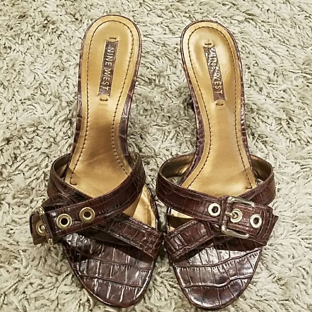 NINE WEST Snake Wedge Sandals